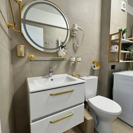 Apartment Heaven Infinity Sunset Pool & Navodari