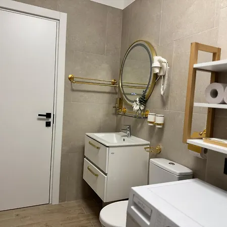 Heaven Infinity Sunset Pool & Navodari