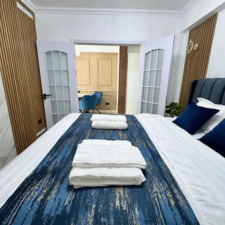 Heaven Infinity Sunset Pool & Apartment *