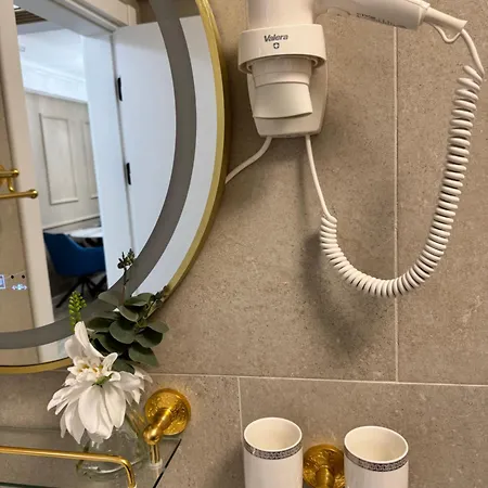 Apartment Heaven Infinity Sunset Pool & Navodari