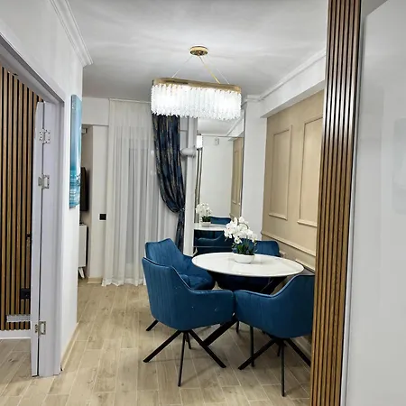 Heaven Infinity Sunset Pool & Apartment