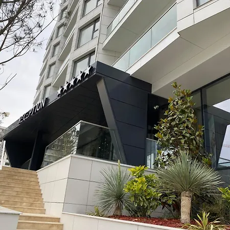 Heaven Infinity Sunset Pool & *