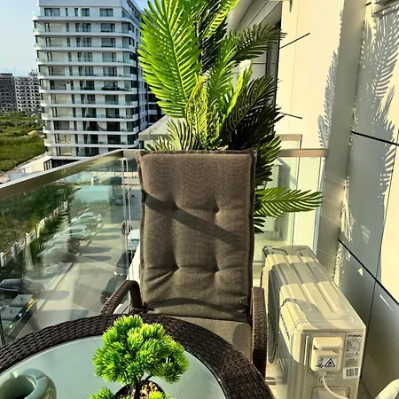 Heaven Infinity Sunset Pool &