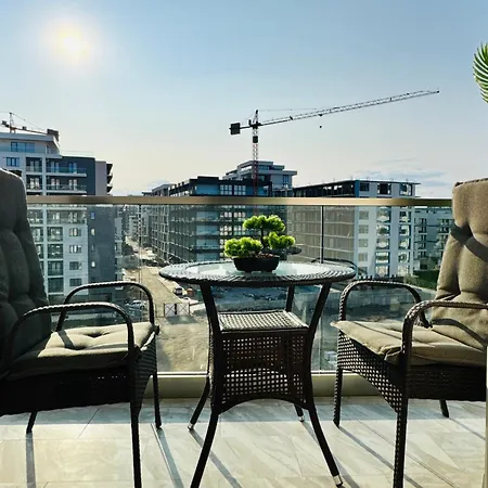 Апартаменты Heaven Infinity Sunset Pool & Нэводари