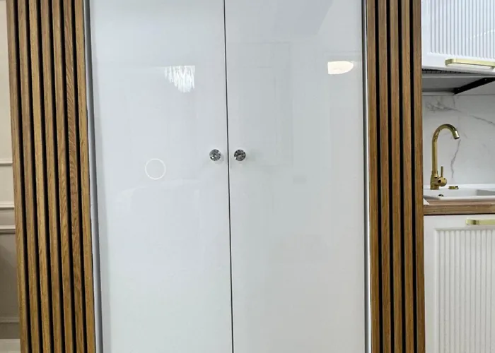 Heaven Infinity Sunset Pool & * Năvodari