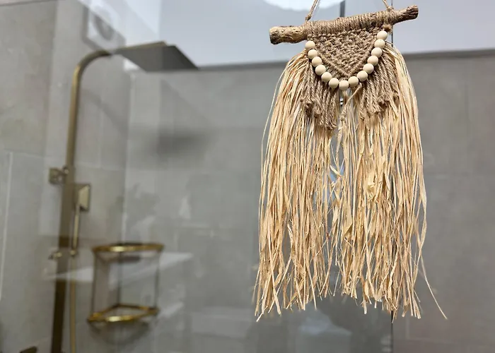 Heaven Infinity Sunset Pool & Appartement *