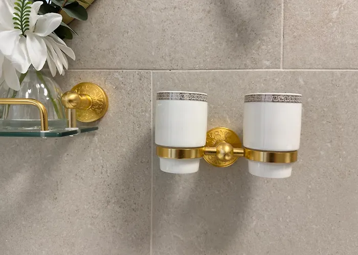 Heaven Infinity Sunset Pool &