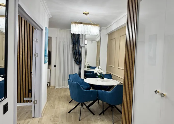 Heaven Infinity Sunset Pool & Apartment