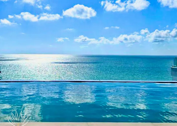 Heaven Infinity Sunset Pool & Appartement