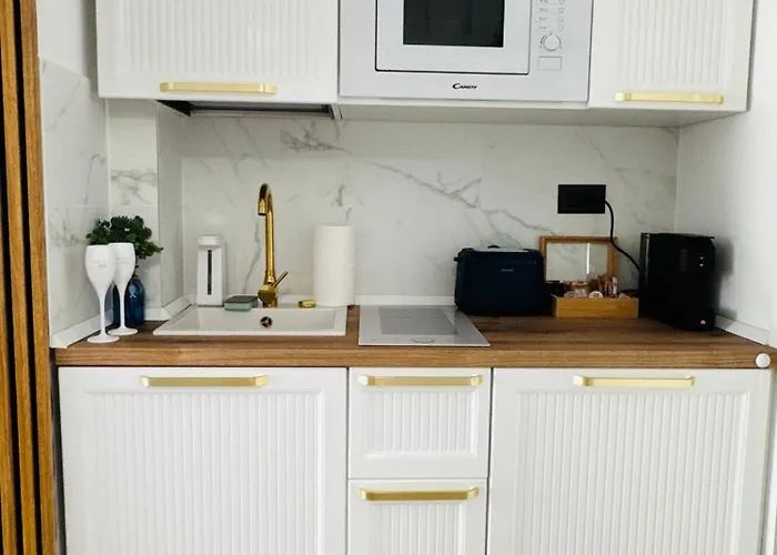 Heaven Infinity Sunset Pool &